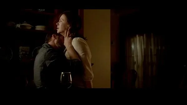 Grosses STRANGERLAND - Les scènes chaudes de Maddison Brown et le sexe de Nicole Kidman sont entièrement nues mégavidéos