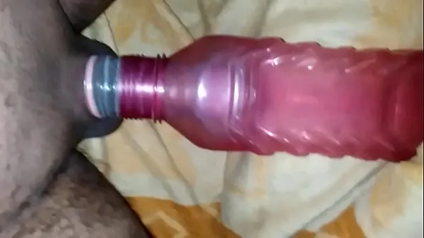 Grandi cumming in condommega video