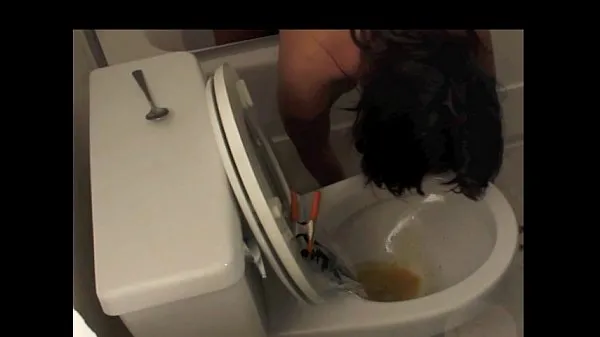 Grandes Sexy Girls Vomit Puke Vomitando Vômito Gagging Barf mega vídeos