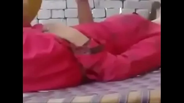 Velká pakistani girls kissing and having fun mega videa