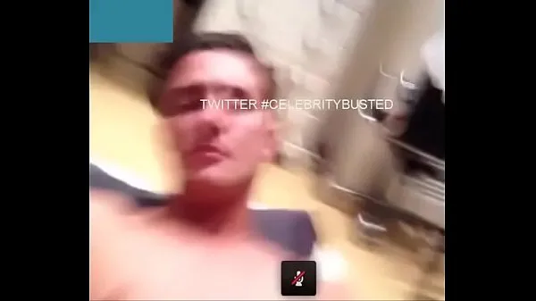 Nagy Vaza vídeo de EX da MTV Stephen Bear levando dedadas mega videók