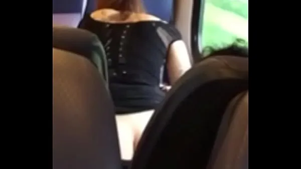 大Couple having sex in Dutch train大型视频