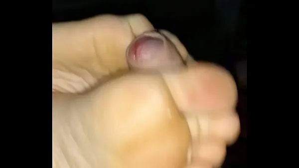 बड़े homemade bare footjob with big cumshot मेगा वीडियो