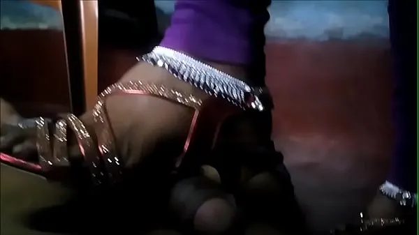 Veľké Indian Bhabhi Trampling dick in high heels and Anklets mega videá