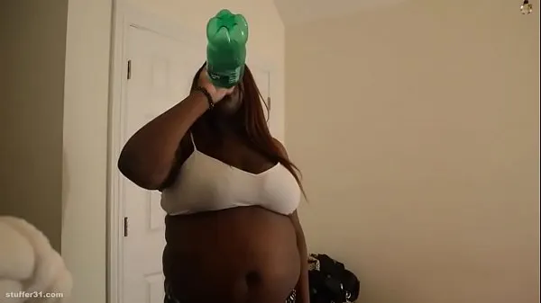 대형 BBW sprite chugging 메가 동영상