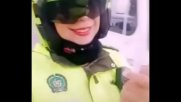 Grandes policía megavídeos