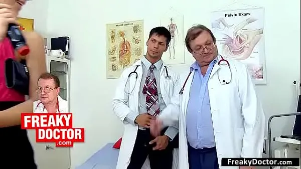 Grandes A garota hirsuta Promesita foi para o hospital de ginecologia tcheco mega vídeos