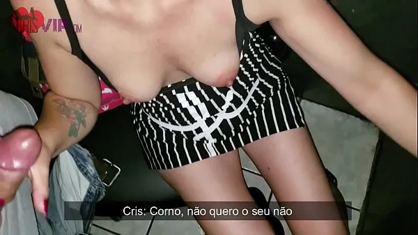 Büyük Cristina Almeida no Gloryhole 5 filme 1 com seu marido, levando rola sem camisinha na buceta, o macho aproveita e arromba o seu cuzinho e finaliza enchendo sua boca de porra, o corno é xingado por ela enquanto filma mega Video