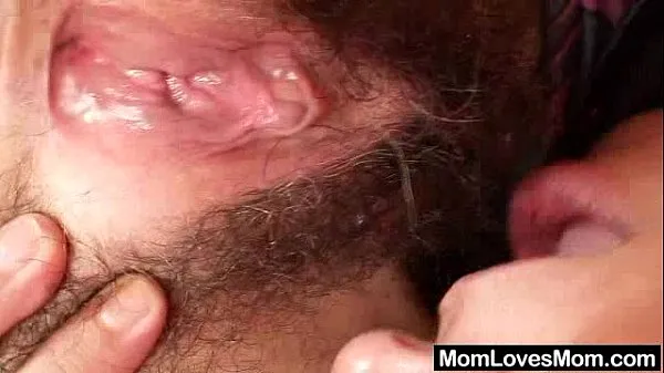 Grosses Mamie non rasée et étrange mature vibrateur fou baise mégavidéos