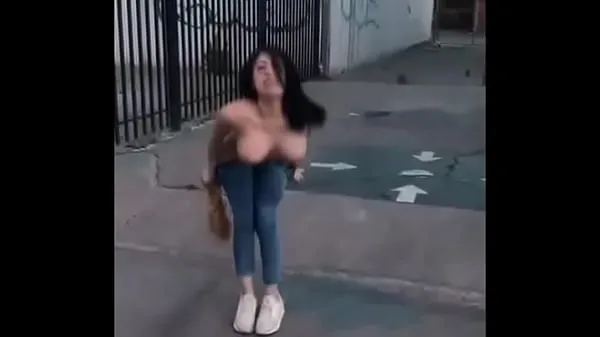 Velká Busty Mexican Latina gets naked in a public place. Busty Mexican Pack mega videa