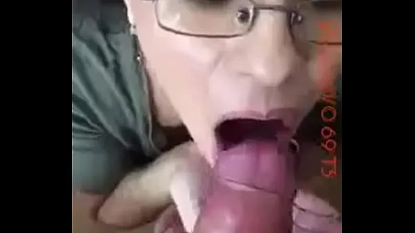 Grandes Cumshot in the mouth of the university student megavídeos