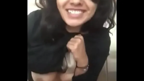 大きな インドの女の子のセックスカム（www.xhubs.cfの完全なビデオ） メガ動画