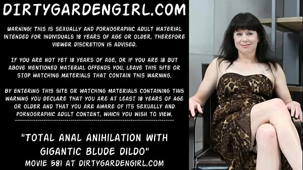 Große Dirtygardengirl Totale Anal-Anihilation mit gigantischem bludem DildoMega-Videos