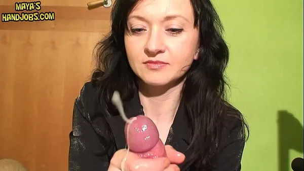 Große Maya neckte ihn und ruinierte seinen OrgasmusMega-Videos