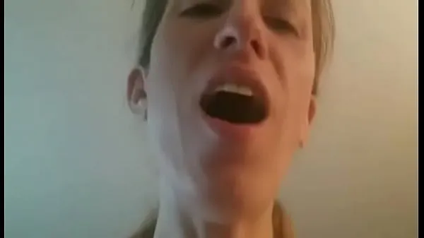 Große MILF reitetMega-Videos