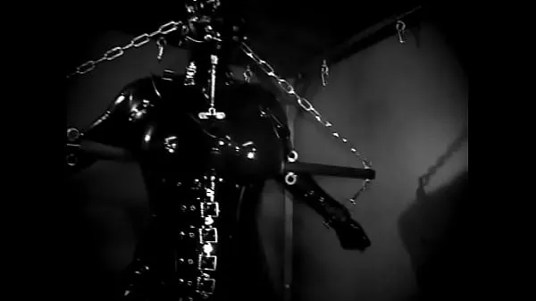 Grandes Trailer de Latex Insane Room BDSM mega vídeos