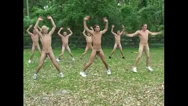 Nagy Several twinks exercise all-naked by the campsite mega videók