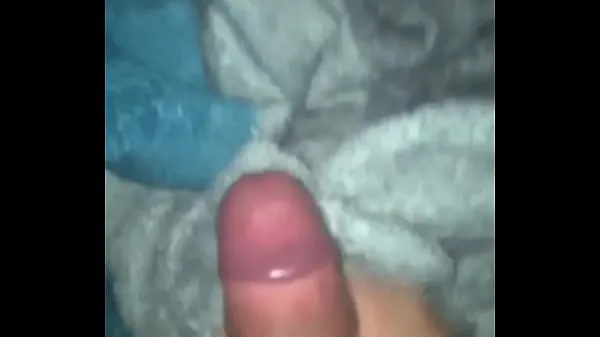 Grandes cumshot in the middle of the night mega vídeos