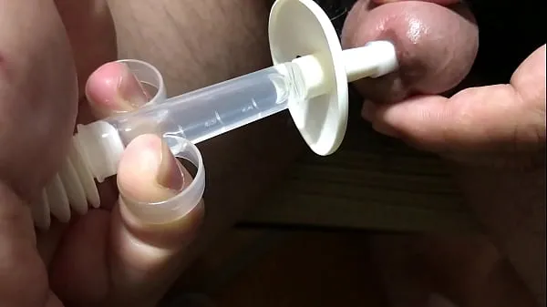 Μεγάλα Masturbate with lotion in the urethra mega βίντεο