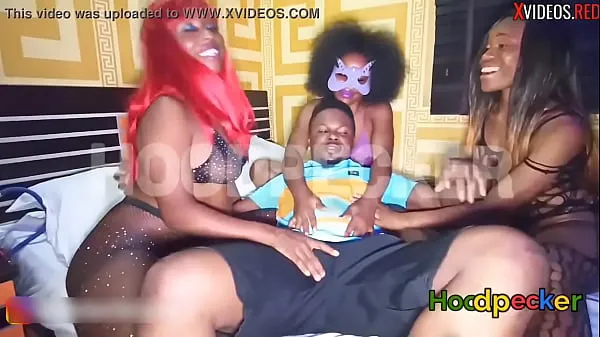 Big Friends with benefits: She invited her friend and her friend invited her friend. Foursome with three freaky ebony babes. Extract mega Videos