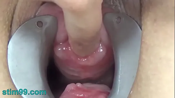 Grandi Donna matura viziosa con cam endoscopica in Peehole con spermamega video