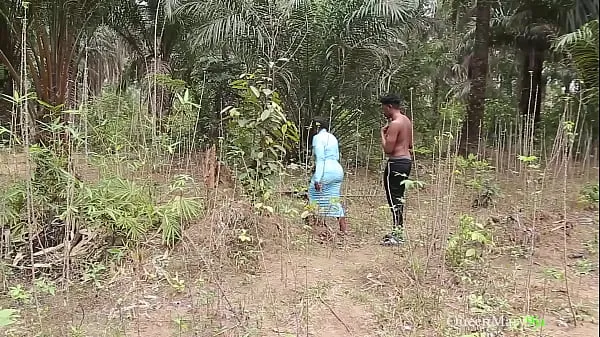 Big She got lost in the bush, I showed her way back to her house, she rewarded me with a fuck mega Videos