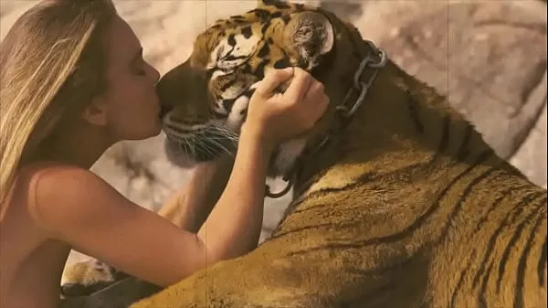 Beauty & The Beast', My Secret Life video lớn