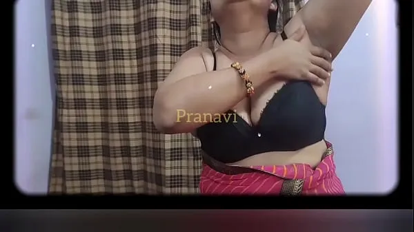 बड़े Bhabi talking dirty in Telugu audio and taking cumshot on her saree and getting horny मेगा वीडियो