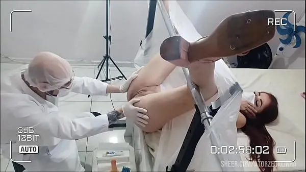 مقاطع فيديو ضخمة Patient felt horny for the doctor ضخمة