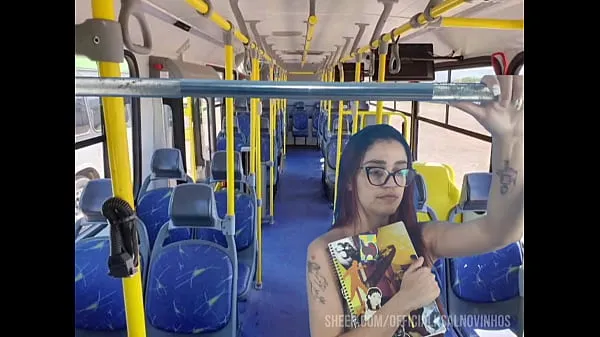 Grandes Estudante foi encoxada dentro do onibus mega vídeos