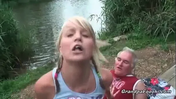 Velká Gorgeous blonde rides dick on the river shore mega videa